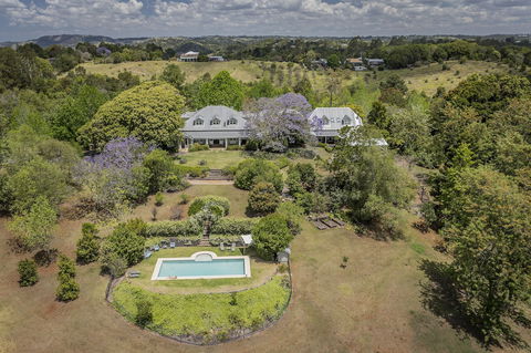 Spicers Clovelly Estate - Sunshine Coast Guide 0