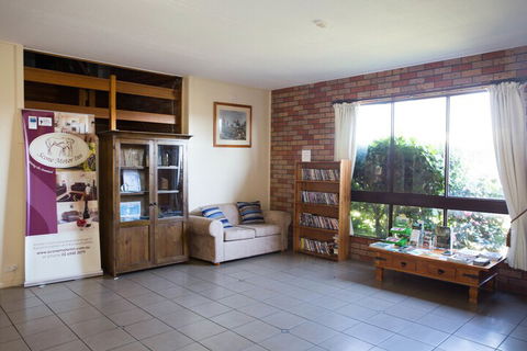 Scone Motor Inn - Sunshine Coast Guide 1
