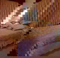 Kadina Bed  Breakfast - Sunshine Coast Guide