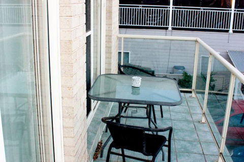 Lake Illawarra B&B - Sunshine Coast Guide 5