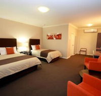 Sundowner Motel Hotel - Sunshine Coast Guide