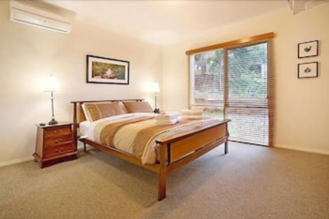 Annie's Escape In Warburton - Sunshine Coast Guide 1