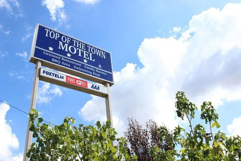 Top Of The Town Motel - Sunshine Coast Guide 4