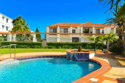 The Breakers Yamba - Sunshine Coast Guide 2
