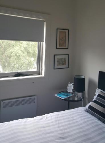 Fish Creek Hotel - Sunshine Coast Guide 2