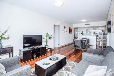 DD Apartments On Sussex - Sunshine Coast Guide 7