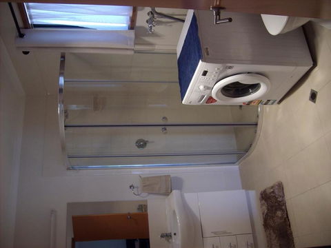 Jackos Holiday Cabins - Sunshine Coast Guide 5