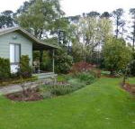The Little House on the Hill - Sunshine Coast Guide