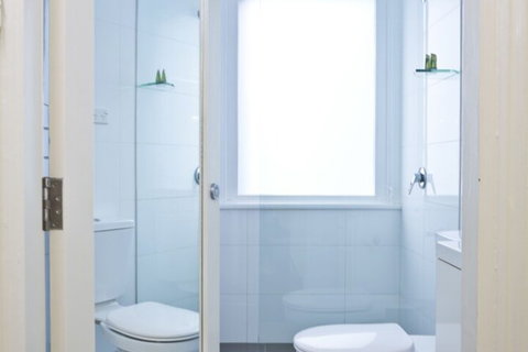 The Merton Hotel - Sunshine Coast Guide 5