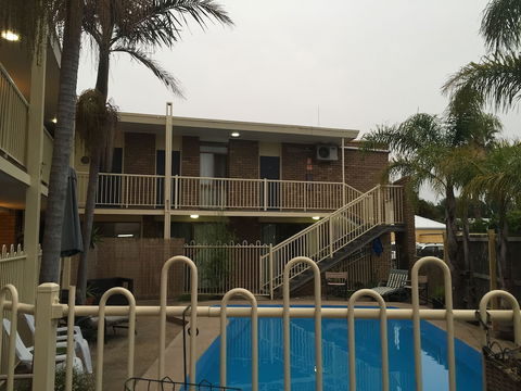 Abel Tasman Waterfront Motel - Sunshine Coast Guide 5