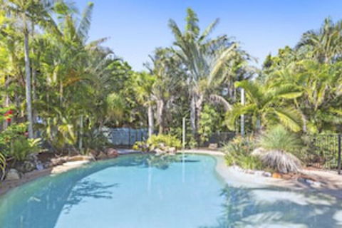 Fairlight Tweed Coast Holidays  - Sunshine Coast Guide 0