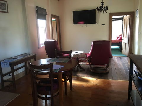 Kerrellie Cottages - Sunshine Coast Guide 3
