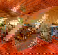 Island View Spa Cottage - Sunshine Coast Guide