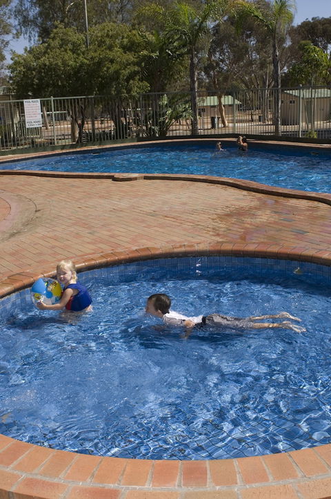 Discovery Parks - Port Augusta - Sunshine Coast Guide 1