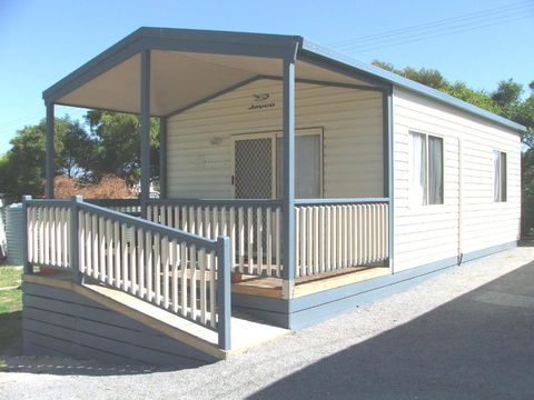 Elliston Waterloo Bay Tourist Park - Sunshine Coast Guide 7