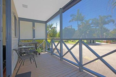 Colonial Palms Motel - Sunshine Coast Guide 4