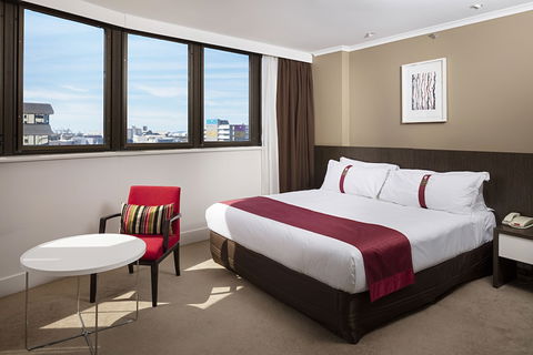 Hotel Grand Chancellor Townsville - Sunshine Coast Guide 2