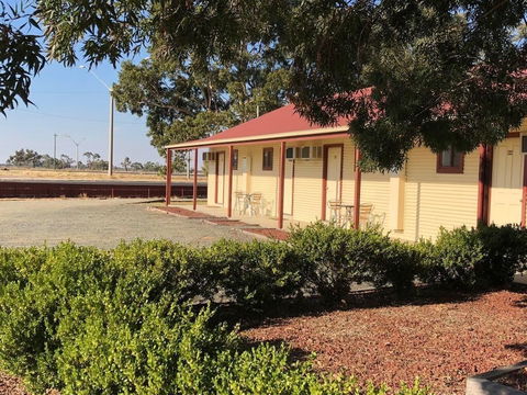 Outback Quarters - Sunshine Coast Guide 1