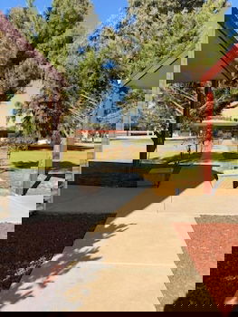 Outback Quarters - Sunshine Coast Guide 2