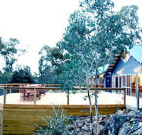 Blue Lake Lodge - Sunshine Coast Guide