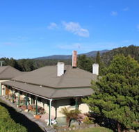 The National Park Hotel  Pub - Sunshine Coast Guide