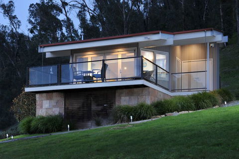 Araluen Boutique Accommodation - Sunshine Coast Guide 6