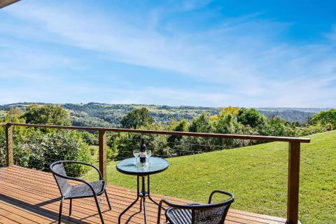 Rosebrook Cottages - Sunshine Coast Guide 3