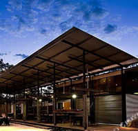 Anbinik Kakadu Resort formerly Lakeview Park - Sunshine Coast Guide