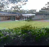 Lucas Heights Motel - Sunshine Coast Guide