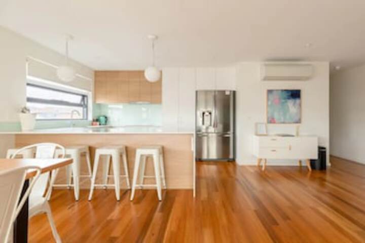 Bellerive TAS Sunshine Coast Guide