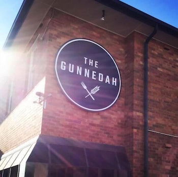 Gunnedah Hotel - Sunshine Coast Guide 0