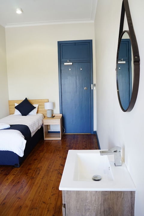 Gunnedah Hotel - Sunshine Coast Guide 6