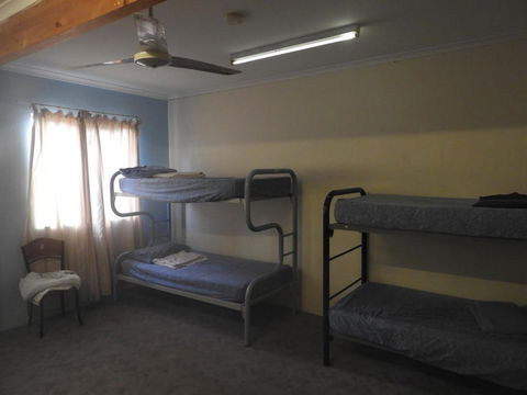 Kalbarri Backpackers YHA - Sunshine Coast Guide 2
