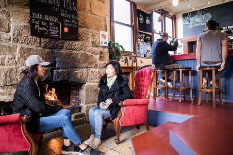 The Pickled Frog - Sunshine Coast Guide 1