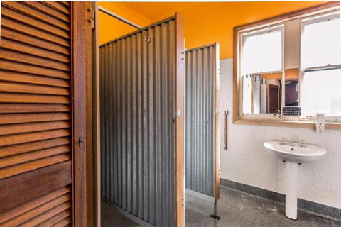 The Pickled Frog - Sunshine Coast Guide 7