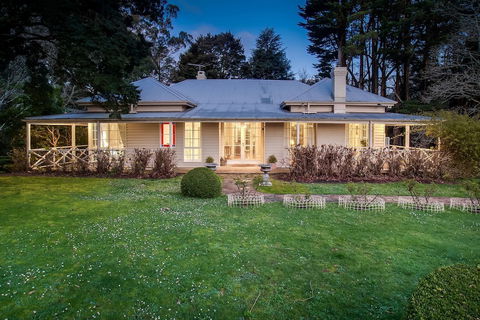 Moulton Park Homestead - Sunshine Coast Guide 5