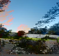 Lookout Mountain Retreat - Sunshine Coast Guide