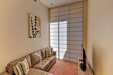 Aqua Viva 2 - Sunshine Coast Guide 3