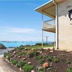 The Dolphins Beachfront Apartments - Sunshine Coast Guide 0