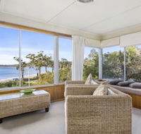Summertime Beach Cottage - Sunshine Coast Guide