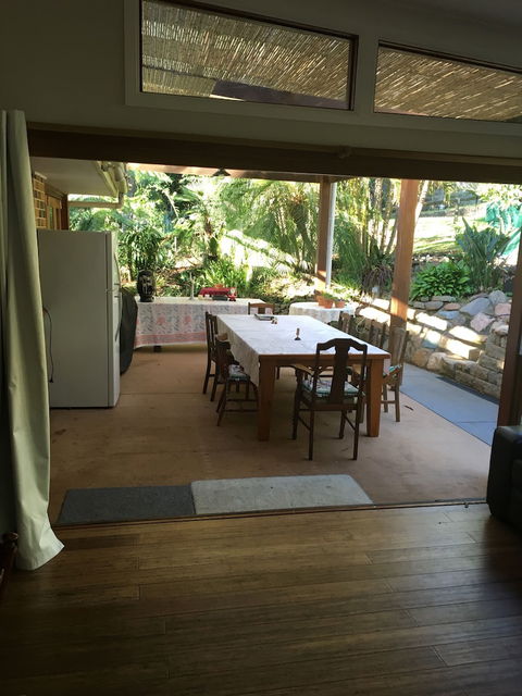 Sienna's Chalet - Sunshine Coast Guide 6