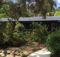 Hilltop Too - Sunshine Coast Guide
