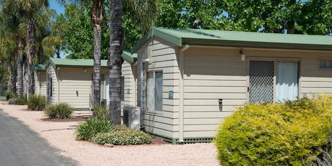 Berri Riverside Holiday Park - Sunshine Coast Guide 0
