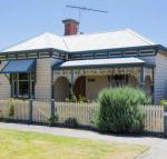 Abaleen House - Sunshine Coast Guide