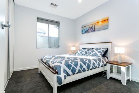 Ella House Adelaide - Sunshine Coast Guide 2