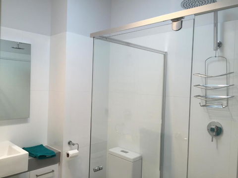 Ella House Adelaide - Sunshine Coast Guide 5