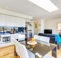 Bellerive Marina View Apartments NO 27 - Sunshine Coast Guide