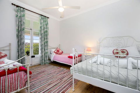 Taradale House Estate - Sunshine Coast Guide 5