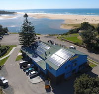 The Waterwheel Beach Cabins - Caravan Park - Sunshine Coast Guide
