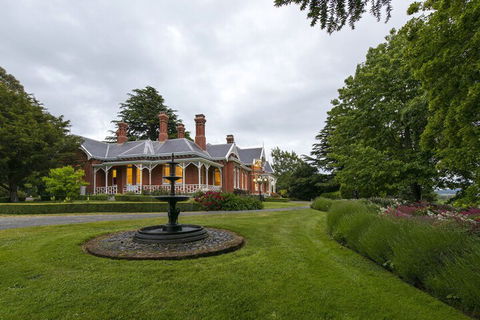Arcoona Manor - Sunshine Coast Guide 2